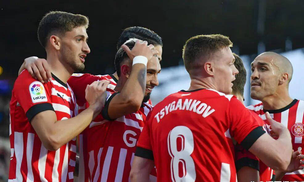 西甲联赛精彩对决预览：皇家贝蒂斯锁定胜局，赫罗纳与塞尔塔悬念重生